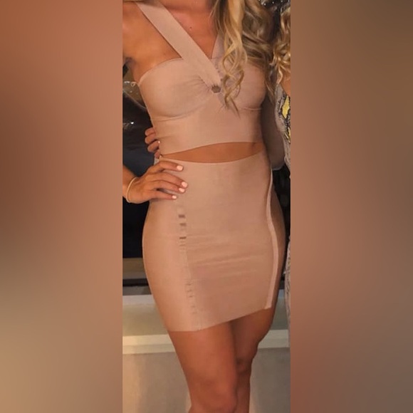 GUESS two piece bandage set - Picture 5 of 5